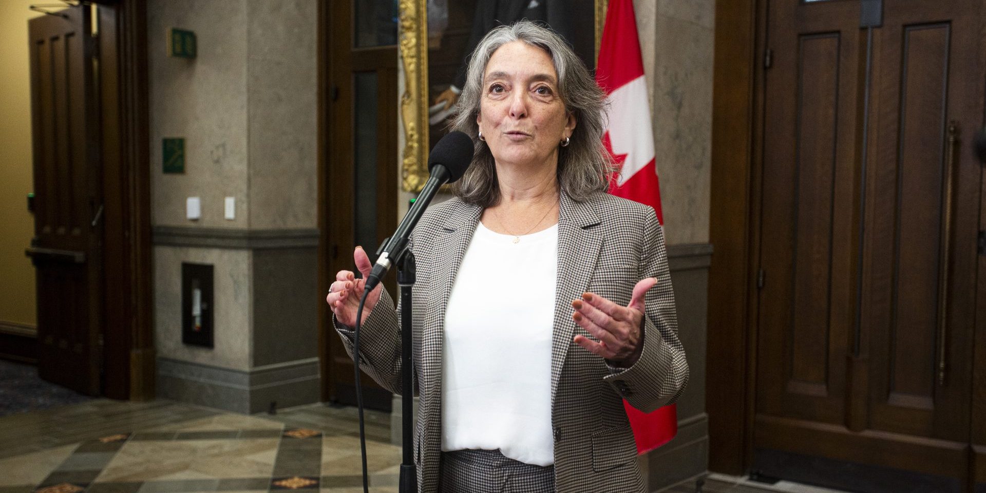 Julie Dabrusin
